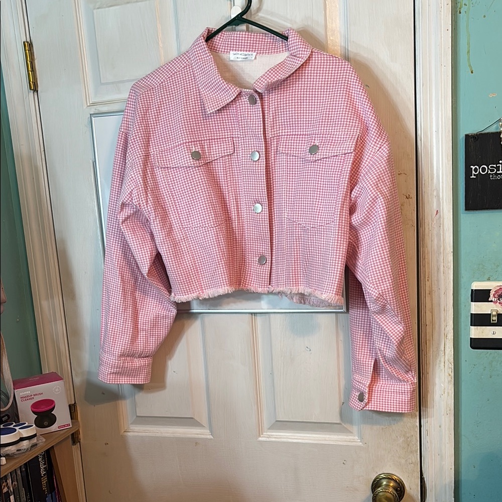 Ship Neighbor By In The Beginning Pink Checkered Cropped Jacket Size Large.